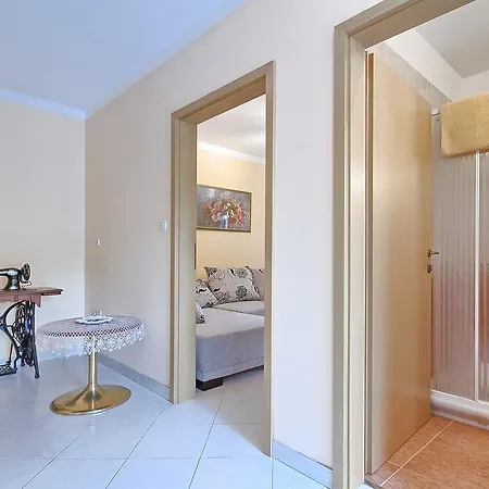 Apartment Valoda *