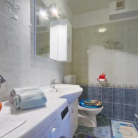 Valoda Apartment
